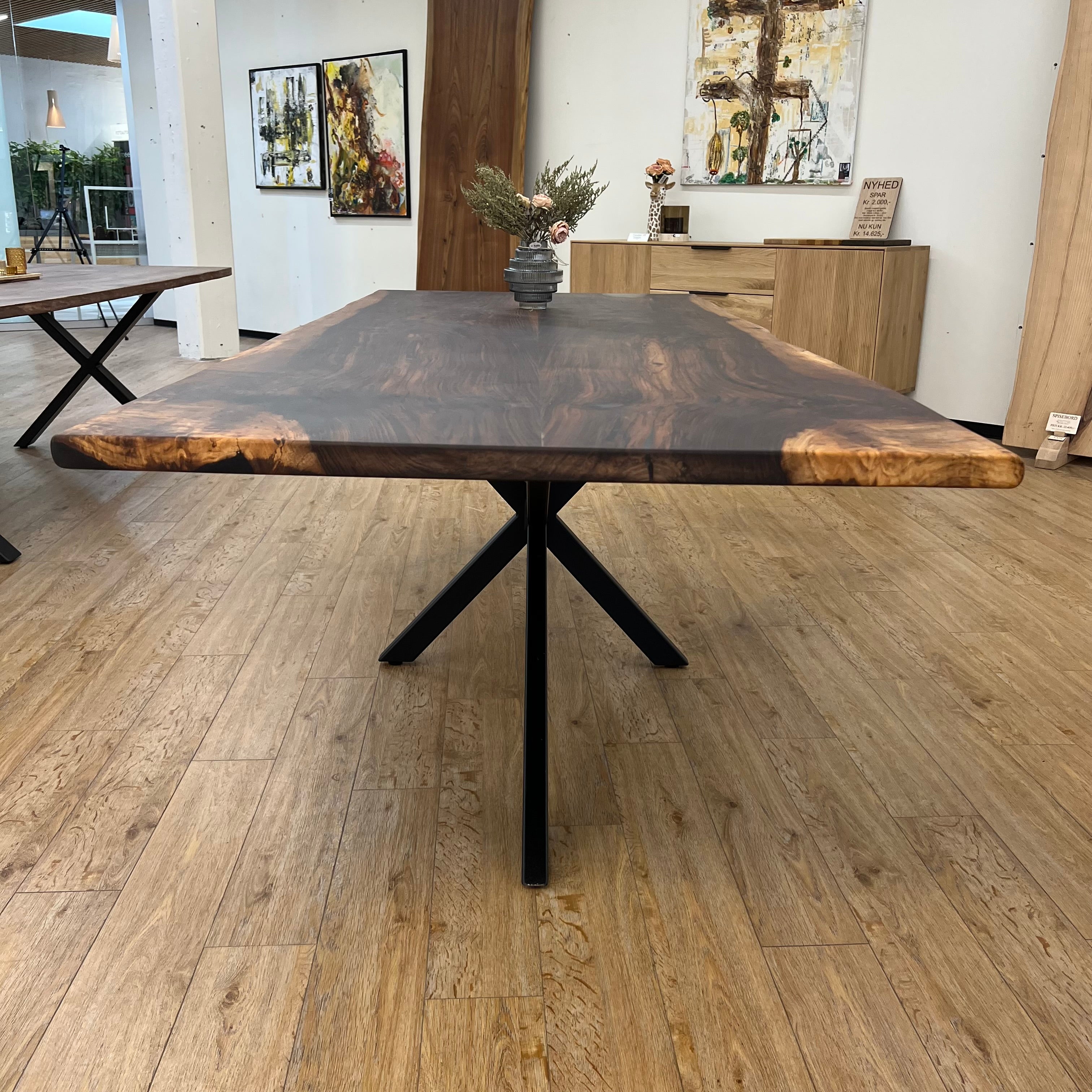 PLANKEBORD | SORT VALNØD | 240CM X 95-100CM