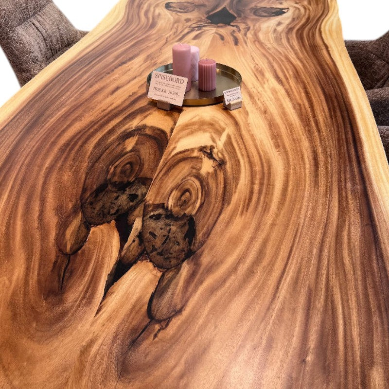 PLANKEBORD | SYDAMERIKANSK VALNØD | 223CM X 100CM