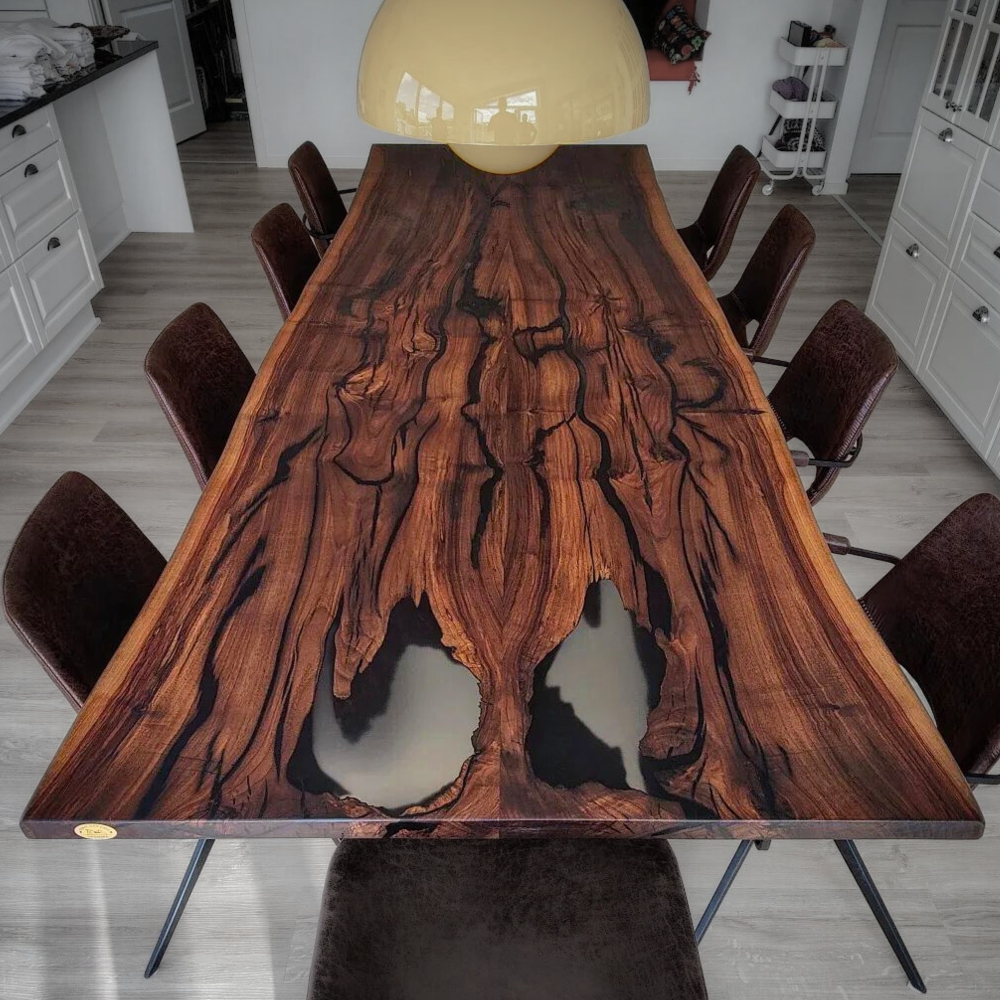 Epoxy franskvalnød Plankeborde (Inspirations bord)