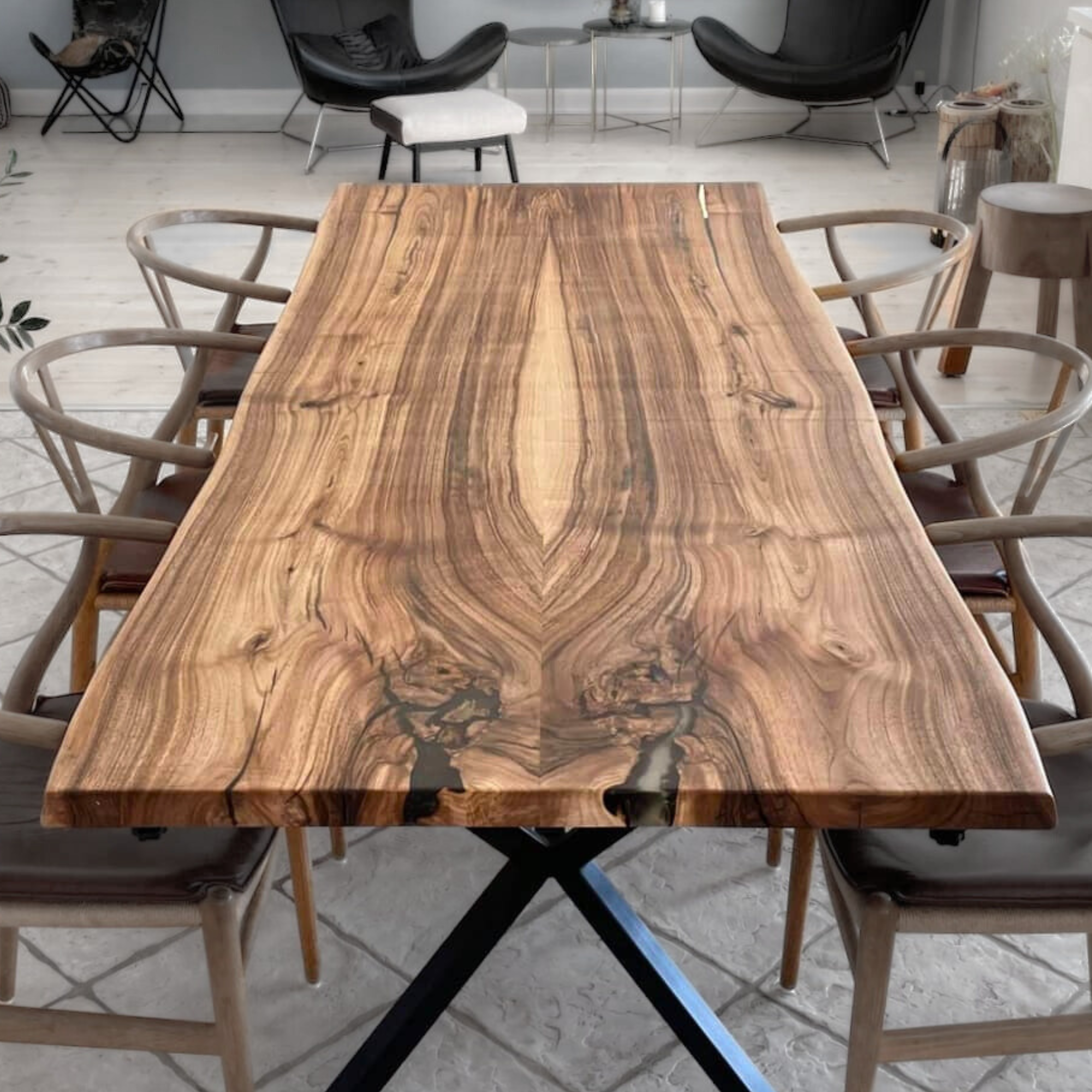 Fransk valnød Plankeborde: 2 planker (Inspirations bord)