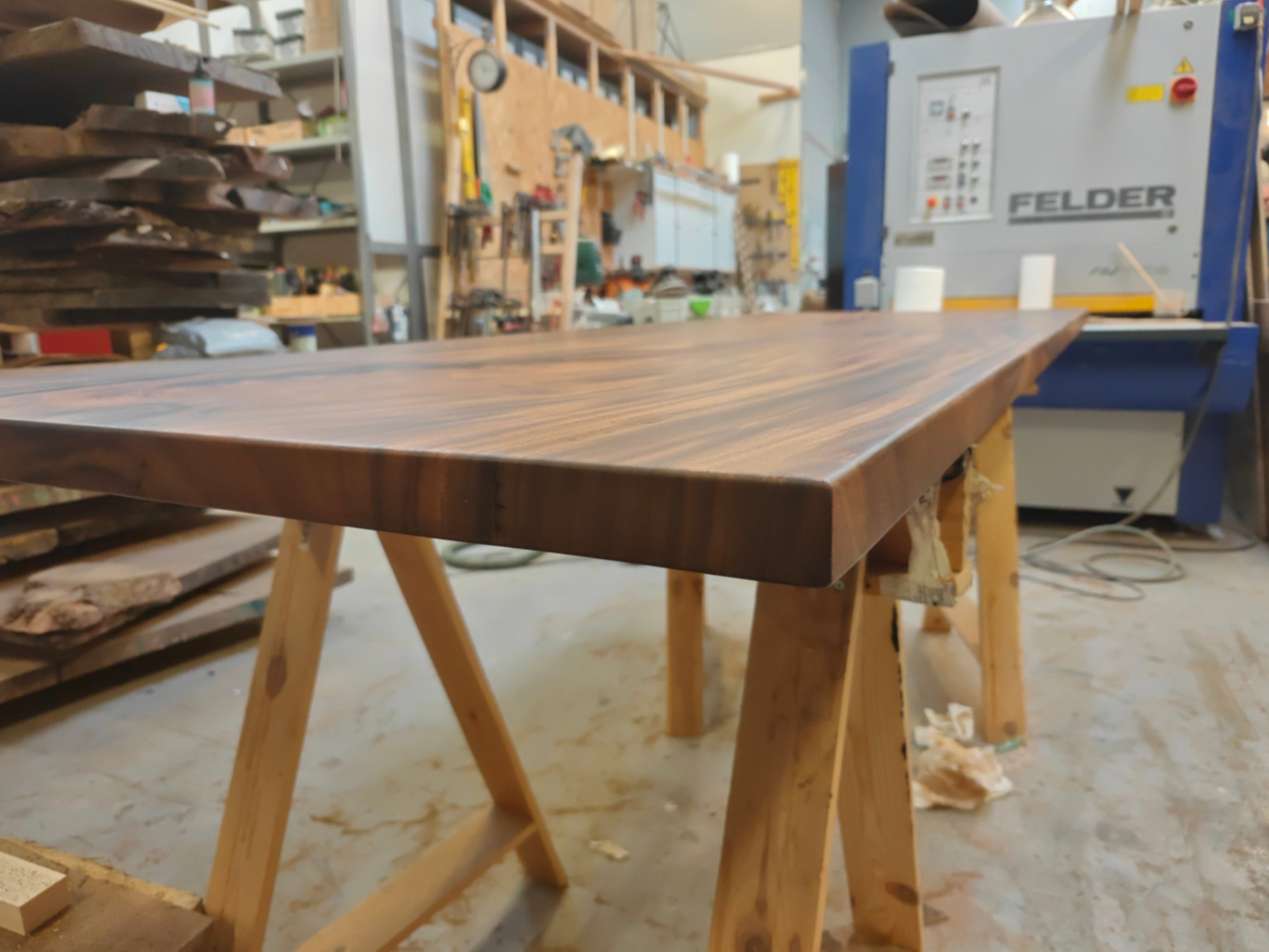 PLANKEBORD | VALNØD | 1 HEL PLANKE | 254 X 101 CM